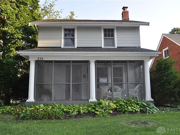 2nd image of 256 Aberdeen Ave