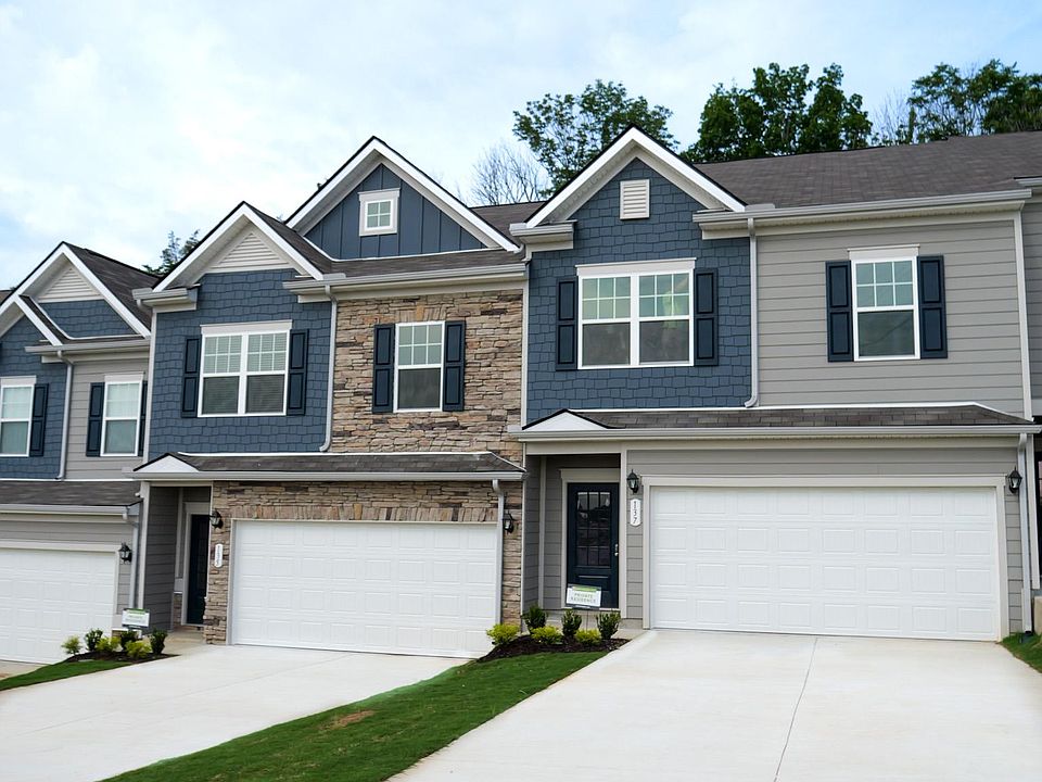 1st image of 138 Towensend Ave