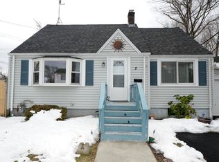 5 Chapin Cir, Randolph, MA 02368