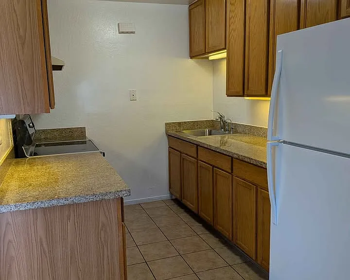 225 Couch St #1 — Photo 2