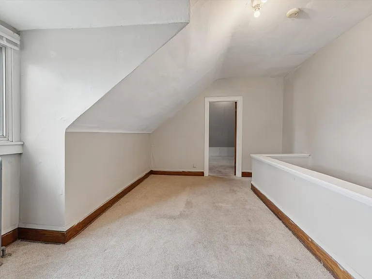 13108 Cedar Rd Cleveland Heights Oh 44118 — Photo 33