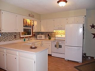 Newly Renovated Kitchen