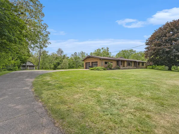 2510 Four Mile Rd NW, Grand Rapids, MI 49544