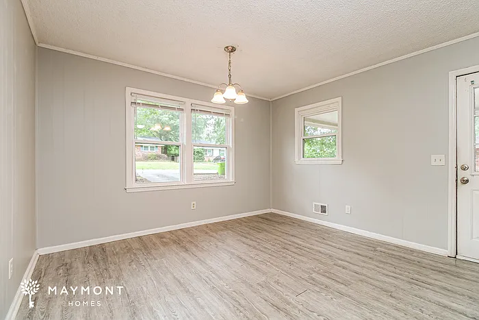 2246 Rolling Hills Rd — Photo 5
