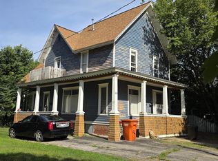 633 N Water St, Owosso, MI 48867