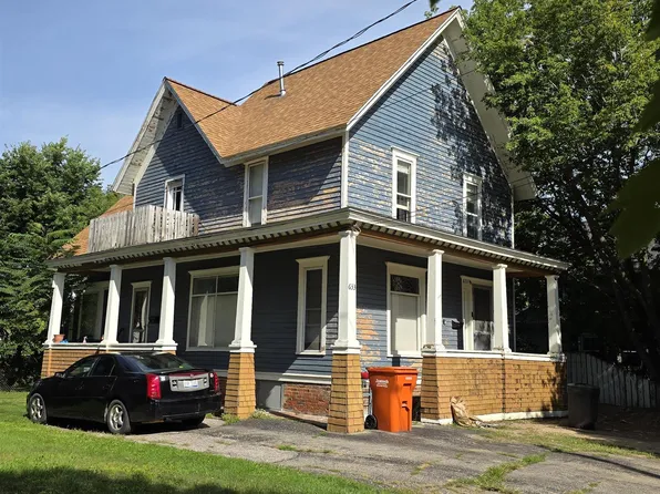 633 N Water St, Owosso, MI 48867