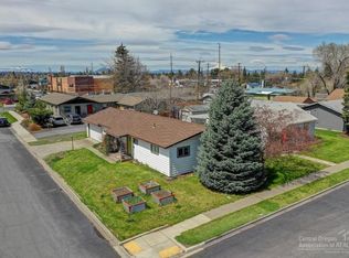 1409 SW Indian Ave, Redmond, OR 97756