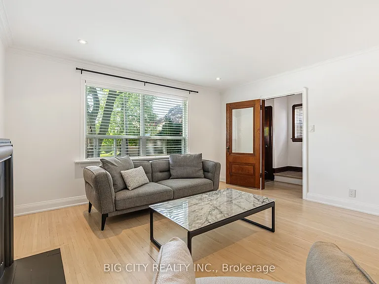 104 Donlea Dr — Photo 5