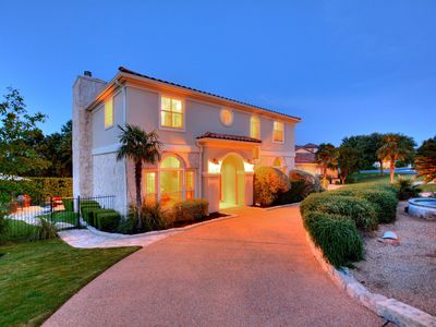 35 Autumn Oaks Dr, The Hills, TX, 78738