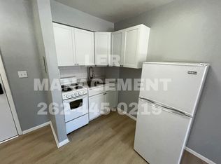 1915 Washington Ave., Racine, WI 53403