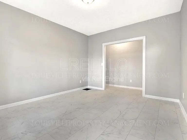 4141 W Market St #1 — Photo 2
