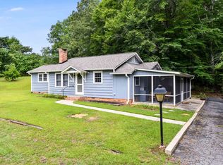 1601 Columbus Rd, Landrum, SC 29356