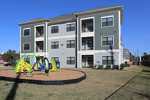 Alexis Apartments Photo 1