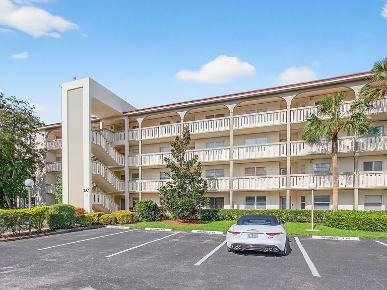 1501 Cayman Way #1501C4 — Photo 17