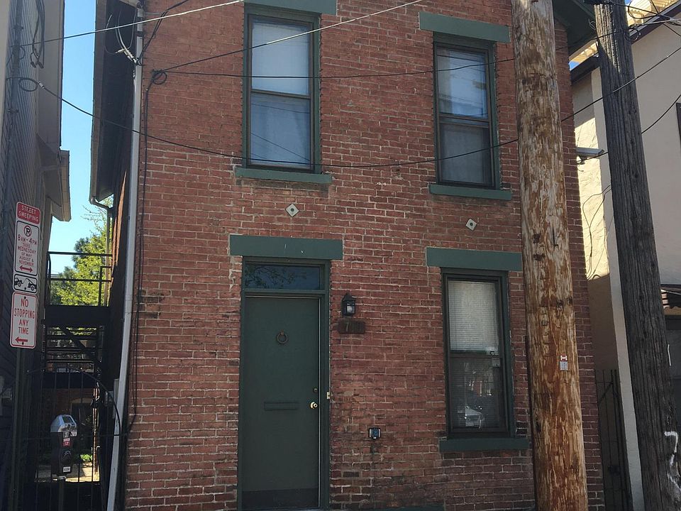 1st image of 719 N Pearl St