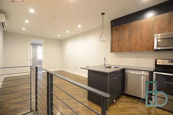 Rented by Brooklyn High Rise LLC | media 48