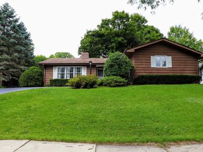 338 S Wulff St, Cary, IL, 60013