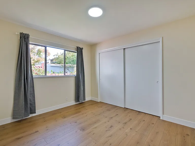 2908 Birdsall Ave #2908 — Photo 42