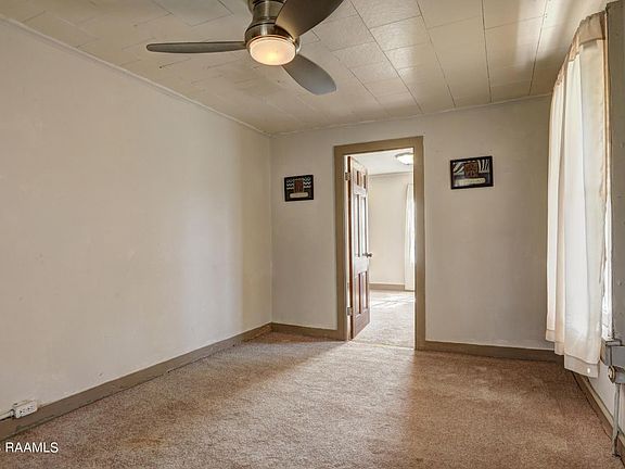 5th image of 712 Hopkins St
