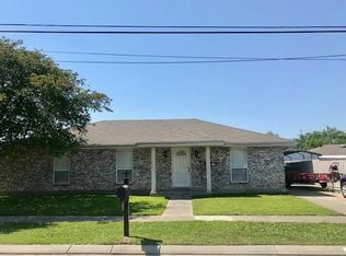 3120 Legend St, Meraux, LA 70075