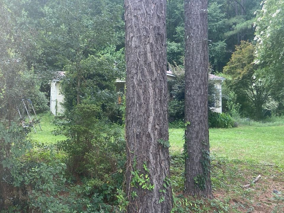2nd image of 108 Sunray Dr