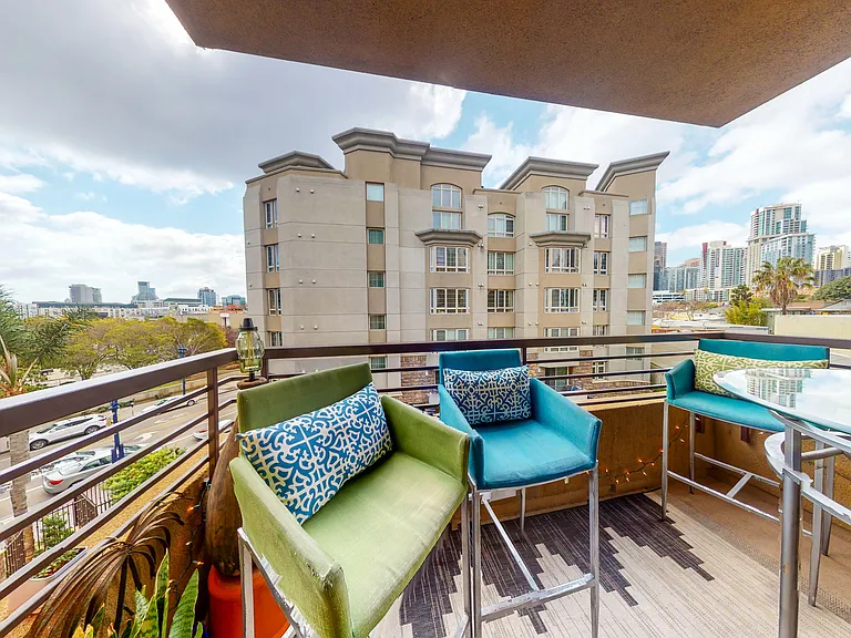 1480 Broadway #2401 — Photo 7