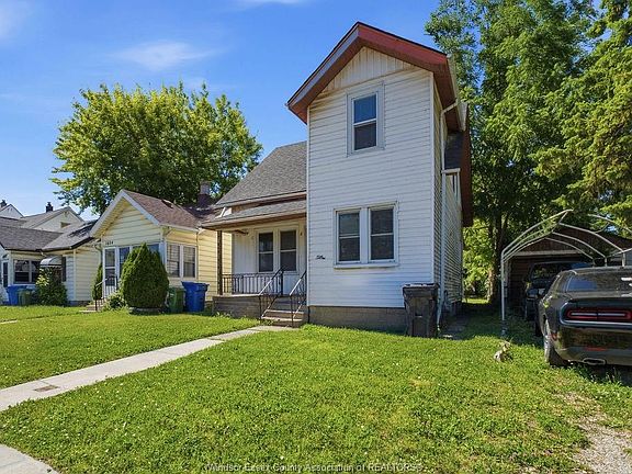 3rd image of 1596 College Ave
