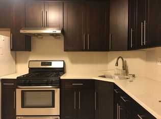 6107 217th St, Flushing, NY 11364