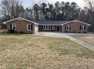 4416 Anderson St, Greensboro, NC 27405