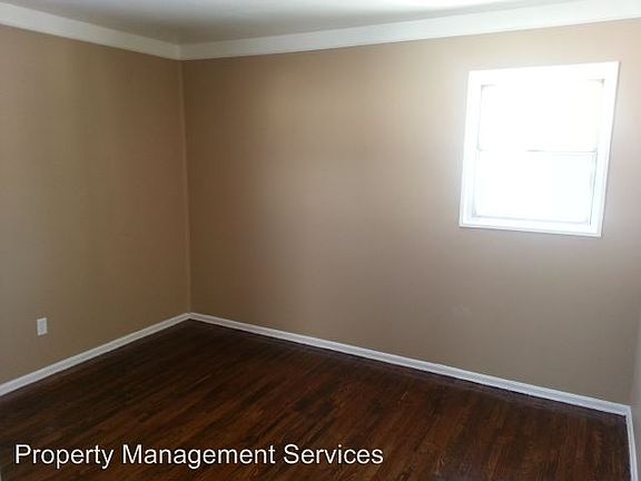 4th image of 1854 Stewart Ave