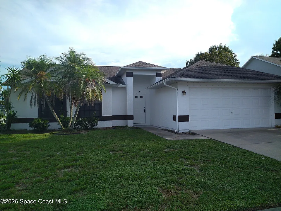 3619 Egret Dr