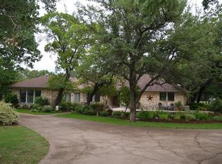 621 S Baker Cir, Leander, TX 78641