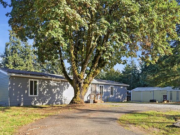 2nd image of 15268 S Bradley Rd