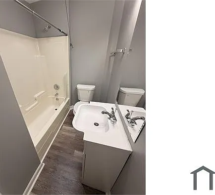 4702 Old York Rd — Photo 16