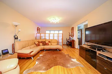 Sold by Momentum Real Estate LLC