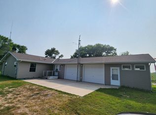 13077 O Rd, Osceola, NE 68651