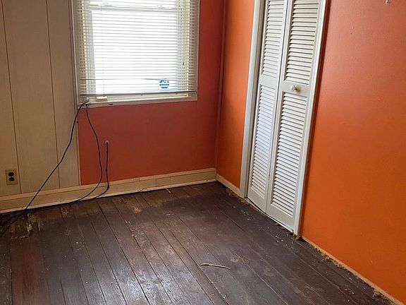 5th image of 3126 Keswick Rd