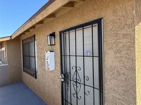 6941 Appleton Dr