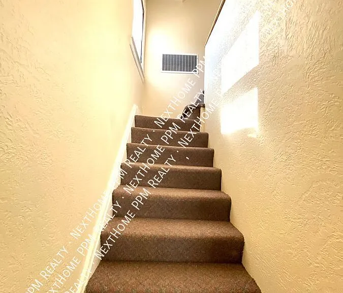 216 Oneida St #2 — Photo 18