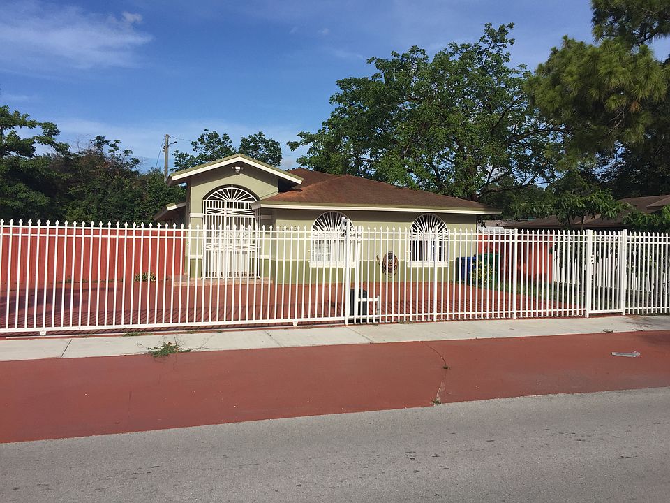 1st image of 16485 NW 37th Ct