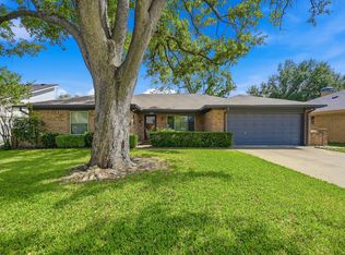 1100 Purdue Dr, Arlington, TX 76012