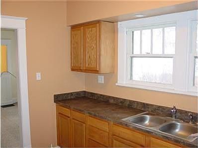 3rd image of 1809 Huffman Ave