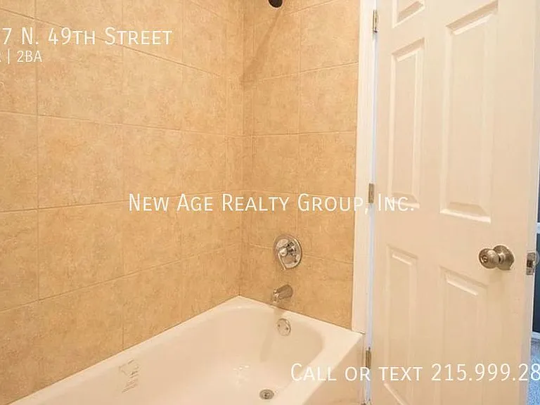 727 N 49th St — Photo 12