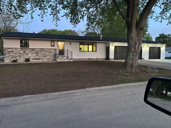 201 NW 9th St, Pocahontas, IA 50574
