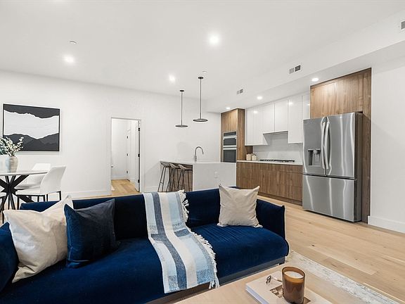 2nd image of 47 Condor St #201