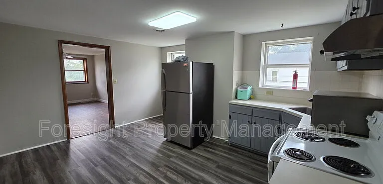 501 N Main St #3 — Photo 5