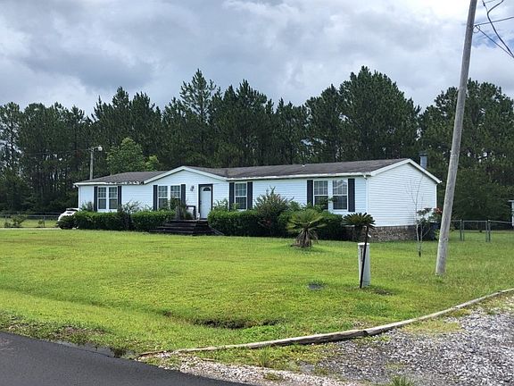 2nd image of 13906 Briarwood Dr