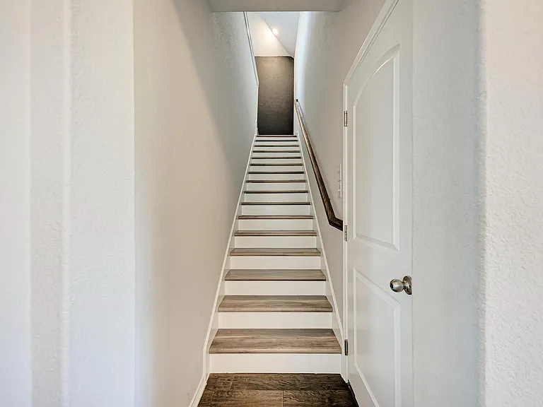 136 Finley St — Photo 33