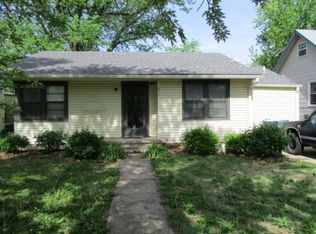 511 S Main St, Hillsboro, KS 67063