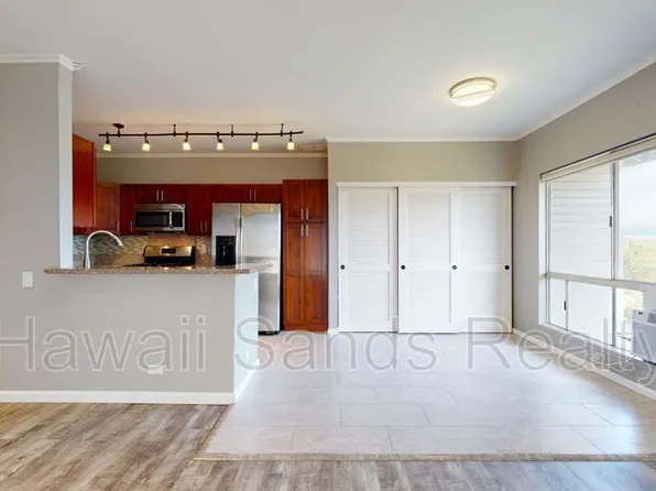 94-1253 Lumikula St Unit R-7, Waipahu, HI 96797